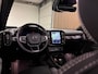 Volvo EX40 Single Motor Extended Range Ultra 82 kWh | Schuifdak | 360° Camera | Harman Kardon | Adaptieve Cruise Control | Bestuurdersstoel elektrisch geheugen | Stoel en Stuurwielverwarming | 19 Inch | Passagiersstoel elektrisch | Microtech / alcantara bekleding met wit stiksel en bies | Zitting verlenging voorstoelen | Pilot Assist | BLIS Dode Hoek Detectie | Warmtepomp | Google Infotainment | Keyless Drive | Verlichtingspack 2 | Parkeersensoren voor+achter | Privacy Glass | Elektrisch bedienbare achterklep | Draadloos telefoon opladen | DAB Radio | Apple Carplay/Android Auto | Volvo On Call met mobiele App functie | Onyx Black Metallic |