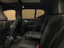 Volvo EX40 Single Motor Extended Range Ultra 82 kWh | Schuifdak | 360° Camera | Harman Kardon | Adaptieve Cruise Control | Bestuurdersstoel elektrisch geheugen | Stoel en Stuurwielverwarming | 19 Inch | Passagiersstoel elektrisch | Microtech / alcantara bekleding met wit stiksel en bies | Zitting verlenging voorstoelen | Pilot Assist | BLIS Dode Hoek Detectie | Warmtepomp | Google Infotainment | Keyless Drive | Verlichtingspack 2 | Parkeersensoren voor+achter | Privacy Glass | Elektrisch bedienbare achterklep | Draadloos telefoon opladen | DAB Radio | Apple Carplay/Android Auto | Volvo On Call met mobiele App functie | Onyx Black Metallic |