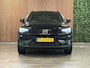 Volvo EX40 Single Motor Extended Range Ultra 82 kWh | Schuifdak | 360° Camera | Harman Kardon | Adaptieve Cruise Control | Bestuurdersstoel elektrisch geheugen | Stoel en Stuurwielverwarming | 19 Inch | Passagiersstoel elektrisch | Microtech / alcantara bekleding met wit stiksel en bies | Zitting verlenging voorstoelen | Pilot Assist | BLIS Dode Hoek Detectie | Warmtepomp | Google Infotainment | Keyless Drive | Verlichtingspack 2 | Parkeersensoren voor+achter | Privacy Glass | Elektrisch bedienbare achterklep | Draadloos telefoon opladen | DAB Radio | Apple Carplay/Android Auto | Volvo On Call met mobiele App functie | Onyx Black Metallic |