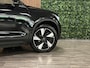Volvo EX40 Single Motor Extended Range Ultra 82 kWh | Schuifdak | 360° Camera | Harman Kardon | Adaptieve Cruise Control | Bestuurdersstoel elektrisch geheugen | Stoel en Stuurwielverwarming | 19 Inch | Passagiersstoel elektrisch | Microtech / alcantara bekleding met wit stiksel en bies | Zitting verlenging voorstoelen | Pilot Assist | BLIS Dode Hoek Detectie | Warmtepomp | Google Infotainment | Keyless Drive | Verlichtingspack 2 | Parkeersensoren voor+achter | Privacy Glass | Elektrisch bedienbare achterklep | Draadloos telefoon opladen | DAB Radio | Apple Carplay/Android Auto | Volvo On Call met mobiele App functie | Onyx Black Metallic |