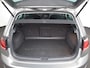 Volkswagen Golf 1.0 TSI Comfortline Business | CarPlay • Camera • Climate • NAP