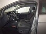 Volkswagen Golf 1.0 TSI Comfortline Business | CarPlay • Camera • Climate • NAP