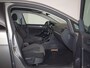 Volkswagen Golf 1.0 TSI Comfortline Business | CarPlay • Camera • Climate • NAP