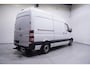 Mercedes-Benz Sprinter 313 CDI 130 pk L2H2 Airco, Trekhaak met Opstap Laadruimte Pakket, Bluetooth, 3-Zits