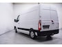 Renault Master 2.3 dCi 135 pk L2H2 Navi, Camera, Trekhaak, NAP BPM Vrij, Laadruimte Pakket, PDC V+A, 3-Zits