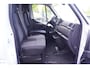 Renault Master 2.3 dCi 135 pk L2H2 Navi, Camera, Trekhaak, NAP BPM Vrij, Laadruimte Pakket, PDC V+A, 3-Zits