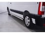 Renault Master 2.3 dCi 135 pk L2H2 Navi, Camera, Trekhaak, NAP BPM Vrij, Laadruimte Pakket, PDC V+A, 3-Zits