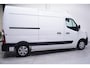 Renault Master 2.3 dCi 135 pk L2H2 Navi, Camera, Trekhaak, NAP BPM Vrij, Laadruimte Pakket, PDC V+A, 3-Zits