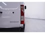 Renault Master 2.3 dCi 135 pk L2H2 Navi, Camera, Trekhaak, NAP BPM Vrij, Laadruimte Pakket, PDC V+A, 3-Zits