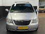 Chrysler Voyager 3.3i V6 SE Luxe | Leder | Automaat | Elektr. Schuifdeuren | Topstaat | 2e eigenaar | 7 persoons