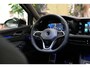 Volkswagen Golf Variant 1.5 eTSI R-Line * Pano - Keyless - IQ Light - ACC - Blind Spot - 18" - Sfeer *