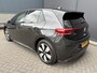 Volkswagen ID.3 Pro Advantage 58 kWh Airco - Achteruitrijcamera - Navigatie - Apple carplay - parkeersensoren - Voorstoelen verwarmd - Rondomzicht camera - Licht metalen velgen 18 inch - Radio - Led verlichting  - Stuur multifunctioneel - Cruise control