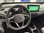 Volkswagen ID.3 Pro Advantage 58 kWh Airco - Achteruitrijcamera - Navigatie - Apple carplay - parkeersensoren - Voorstoelen verwarmd - Rondomzicht camera - Licht metalen velgen 18 inch - Radio - Led verlichting  - Stuur multifunctioneel - Cruise control