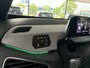 Volkswagen ID.3 Pro Advantage 58 kWh Airco - Achteruitrijcamera - Navigatie - Apple carplay - parkeersensoren - Voorstoelen verwarmd - Rondomzicht camera - Licht metalen velgen 18 inch - Radio - Led verlichting  - Stuur multifunctioneel - Cruise control