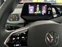 Volkswagen ID.3 Pro Advantage 58 kWh Airco - Achteruitrijcamera - Navigatie - Apple carplay - parkeersensoren - Voorstoelen verwarmd - Rondomzicht camera - Licht metalen velgen 18 inch - Radio - Led verlichting  - Stuur multifunctioneel - Cruise control
