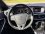 Volvo V40 2.0 T4 Business Sport | 1E EIGENAAR | 12MND GARANTIE | PANO | STANDKACHEL | LEDER | CAMERA | LED | CRUISE | STOELVERWM. |