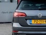 Volkswagen Golf Variant 1.5 TSI Highline R Line | Schuif/ Kantel Dak | Origineel NL | Keyless | Camera | Stoelverwarming | Adaptieve Cruise Control | DAB+ | Climate Control | ErgoActive Massage Stoel | Velours Bekleding |