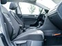 Volkswagen Golf Variant 1.5 TSI Highline R Line | Schuif/ Kantel Dak | Origineel NL | Keyless | Camera | Stoelverwarming | Adaptieve Cruise Control | DAB+ | Climate Control | ErgoActive Massage Stoel | Velours Bekleding |