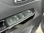 Renault Captur 0.9 TCe XMOD | TWO TONE | TREKHAAK | CLIMA | CRUISE | CAMERA | LEDER | NAVI | 17'' LM VELGEN | STOELVERWARMING |