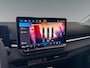Volkswagen T-Roc 1.5 eTsi Life First Edition 116PK DSG | Trekhaak | Stuurverwarming | Zwart dak |