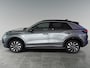 Volkswagen T-Roc 1.5 eTsi Life First Edition 116PK DSG | Trekhaak | Stuurverwarming | Zwart dak |