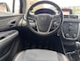 Opel Mokka 1.4 T Cosmo van 2de Eig met parkeersensoren en trekhaak en bluetooth telefoon en cruise controle en airco