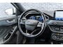 Ford Focus Wagon 1.5 EcoBoost 150 Active X Business | Cruise Control Adaptief | Dodehoekdetectie | Head-up Display | Achteruitrijcamera | Parkeersensoren | Keyless Entry | Elektrische Achterklep | Navigatie | Apple Carplay | Android Auto