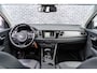 Kia Niro Hybrid 1.6 GDi DCT6 DynamicLine | Trekhaak | Navigatie | Apple Carplay | Android Auto | Achteruitrijcamera | Parkeersensoren | Leder/Stof Bekleding | Lichtmetalen Velgen
