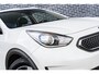 Kia Niro Hybrid 1.6 GDi DCT6 DynamicLine | Trekhaak | Navigatie | Apple Carplay | Android Auto | Achteruitrijcamera | Parkeersensoren | Leder/Stof Bekleding | Lichtmetalen Velgen