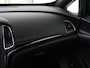 Opel Cascada 1.4 Turbo Cosmo | Stoelverwarming | Trekhaak | Camera | Navigatie | Windscherm | Climate control | Bluetooth | Cruise control | Parkeerhulp