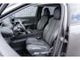 Peugeot 3008 1.6 HYbrid 225 Allure Pack Business | Plug-in Hybrid (PHEV) | 180 Graden Camera | Stoelverwarming | Elektrische Achterklep | Cruise Control Adaptief | Keyless Entry | Navigatie | Apple Carplay | Android Auto