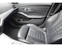 BMW 3-Serie Touring 320i High Executive M Edition | RIJKLAAR | Volle auto
