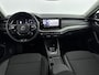 Skoda Octavia Combi 1.0 e-TSI Business Edition | Automaat | ACC | Trekhaak | Stoelverwarming | Lane Assist | Apple Carplay/Android Auto |