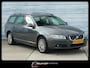 Volvo V70 2.5T Summum Automaat Leer Airco Navi 200Pk