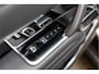 Land Rover Range Rover P550e Autobiography 24" Blackpack Yellow Details 3.0 P550e Autobiography PHEV
