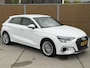 Audi A3 Sportback 30 TFSI Advanced edition Automaat | Sportstoelen | LED verlichting | Climate & cruise control | Apple CarPlay/Android Auto | Navigatiesysteem | DAB ontvangst | Parkeersensoren achter