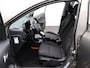 Kia Picanto 1.0 MPi DynamicPlusLine | Trekhaak voor fietsendrager | All Season banden | Lichtmetaal velgen | Achteruitrijcamera | Lederen stuur met stuurbediening | Navigatie | Electrisch bediende ramen voor en achter |