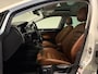 Volkswagen Golf 1.5 TSI Highline Business R-Line|PANO|LED|LEDER|CARPLAY|GOED ONDERHOUDEN|