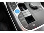 BMW i4 EDrive35 70 kWh M-sportpakket SoH 93,46%(1e Eig, Dealer OndH, Navi Pro, Camera, Carplay, Addapt Cruise, StoelV, PDC V+A,Etc