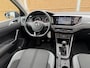 Volkswagen Polo 1.0 TSI Highline Business R Panoramadak | LED verlichting | Climate control | Cruise control adaptief | 16 inch lichtmetalen velgen | Drive mode selection | Parkeersensoren voor en achter