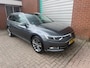 Volkswagen Passat Variant 2.0 TDI Highline Business R Automaat Bj:2017