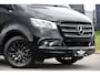 Mercedes-Benz Sprinter 319 3.0 CDI L2H2 Black Edition Adaptieve Cruise, Camera, Carplay, 10,5'' Mbux, LED, Stoelverwarming, Geveerde stoel, Trekhaak, Uniek!