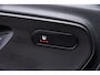 Mercedes-Benz Sprinter 319 3.0 CDI L2H2 Black Edition Adaptieve Cruise, Camera, Carplay, 10,5'' Mbux, LED, Stoelverwarming, Geveerde stoel, Trekhaak, Uniek!