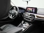 BMW 5-Serie Touring 520e 150kW | PANORAMADAK | ACHTERUITRIJCAMERA 360° | LEDER INTERIEUR | GROOT NAVIGATIE | CLIMATE CONTROL | LED VERLICHTING | TREKHAK WEGKLAPBAAR |