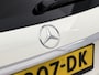 Mercedes-Benz E-klasse Estate 200 AMG-line | Rijassistentie pakket | Alarm SCM3 | Privacy Glass | Zwart leer | Widescreen Dashboard Electr. Achterklep