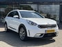 Kia Niro Hybrid 1.6 GDi ExecutiveLine TREKHAAK | LED KOPLAMPEN | ACHTERUIT RIJ CAMERA | | NAVIGATIE | ANDROID/APPLE CARPLAY | AIRCO/ECC | CRUISECONTROL | PARKEERSENSOREN |VLEDER INTERIEUR| STOELVERWARMING |