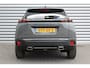 Peugeot 2008 1.2 HYBRID 145PK ALLURE AUTOMAAT / NAVI / LEDER / CLIMA / LED / PDC / 17" LMV / KEYLESS / 360° CAMERA / ADAPT. CRUISECONTROL / 1E EIGENAAR / NIEUWSTAAT !!