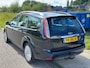 Ford Focus Wagon 1.6 Titanium ECC Audio-CD/Navigatie Electric pakket Cruisecontrol PDC ESP LMV 16" Trekhaak Dealeronderhoud Nw Apk