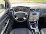 Ford Focus Wagon 1.6 Titanium ECC Audio-CD/Navigatie Electric pakket Cruisecontrol PDC ESP LMV 16" Trekhaak Dealeronderhoud Nw Apk