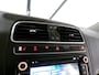 Volkswagen Polo 1.2 Comfortline Stoelverwarming Parkeersensoren Climatronic Navigatie Bluetooth Lichtmetalen-velgen Garantie